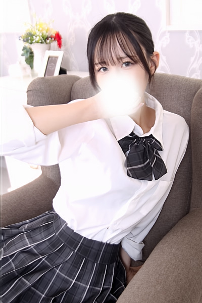 モモナ