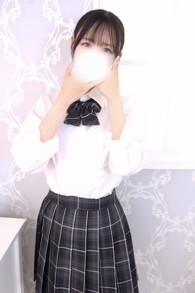 モモナ