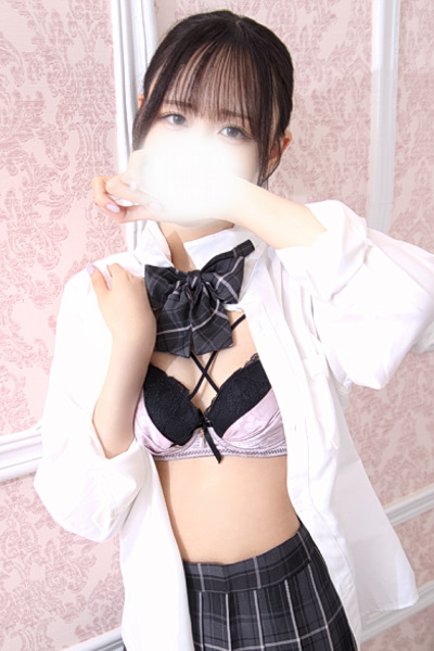 モモナ